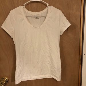 Women’s Plain White T-Shirt